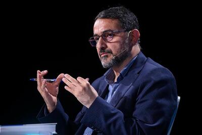  رجزخوانی یک نماینده مجلس برای ترامپ/ دستمون هم روی ماشه است، تا اگر خطا کرد چهل هزار تابوت بفرستیم آمریکا!