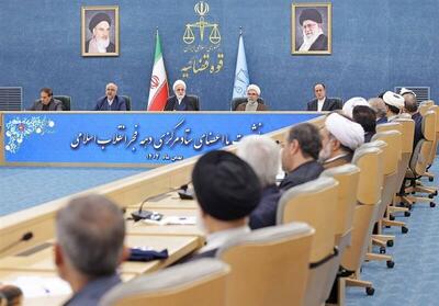  عدالت و عدالت‌ورزی باید در سبک زندگی و زیست همه ما مسئولان و کارگزاران، نمود و تجلی داشته باشد