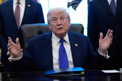  فرمان اجرایی ترامپ برای اعمال تعرفه اضافی علیه کشورهایی که به‌ طور مستقیم یا غیر مستقیم اقدام به خرید هر گونه کالا یا خدمات از ایران کنند