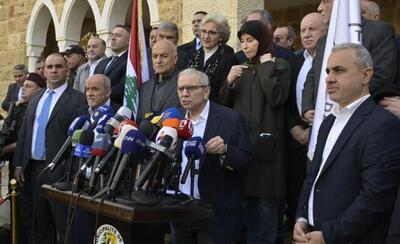  نخست‌وزیر لبنان:منتظر عقب‌نشینی اسرائیل نمی‌مانیم - سلام نو