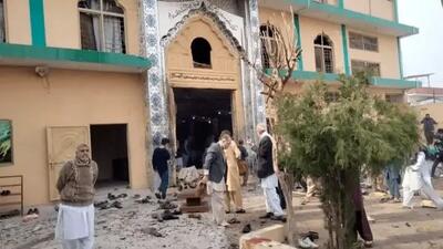  داعش مسئولیت حمله به مسجد پاکستان را پذیرفت