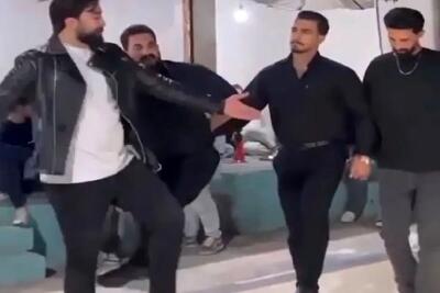  آواز شاد؛ پسره و رفیقاش با دستمال کردی طوری ترکوندن که تو منطقه زلزله 1000ریشتری اومد
