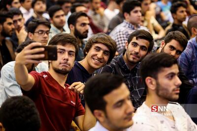  بازنمایی یک دهه وضعیت دانشجویان دکتری در آموزش عالی ایران