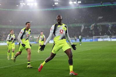  وولفسبورگ 1-2 دورتموند؛ پرِ پرواز