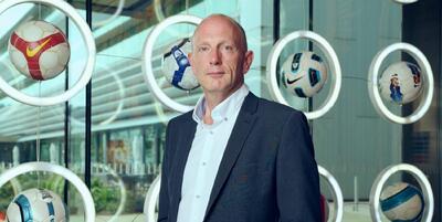  وقتی فوتبال شعر می‌سازد؛ برترین لحظات لیورپول و منچسترسیتی با گزارش پیتر دروری