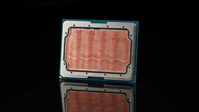  غول ۹۶ هسته‌ای AMD با قطعات خودرو خنک شد