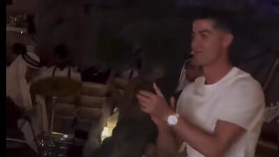  رقص و شادی کریستیانو رونالدو به مناسبت 41 سالگی!