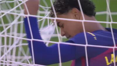  فرصت‌سوزی عجیب یامال مقابل دروازه خالی