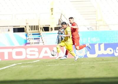  شلیک تراکتوری سابق به کلین شیت بیرانوند