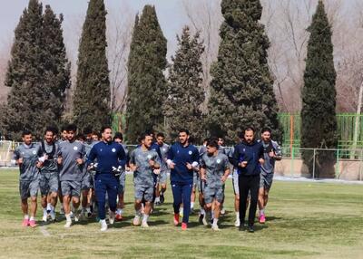  امیدیان، تمرین به جای نشست مطبوعاتی