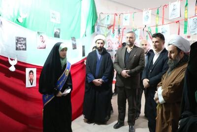  افتتاح نمایشگاه‌های مدرسه انقلاب همزمان با ایام جشن های پیروزی انقلاب اسلامی