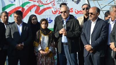  آیین کلنگ‌زنی زیرگذر روستای حاجی‌خادمی میناب برگزار شد