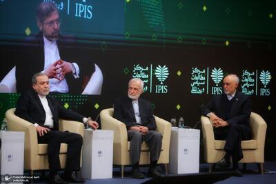  خرازی:  در گذشته در ارتباط با همسایگان اشتباهات زیادی کردیم؛ صدور انقلاب چیزی نبود که بخواهد با روش‌های نادرست انجام شود