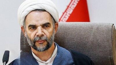  خلیلی: تصمیم‌گیری خارج از چارچوب، بازار خودرو را متلاطم کرد  