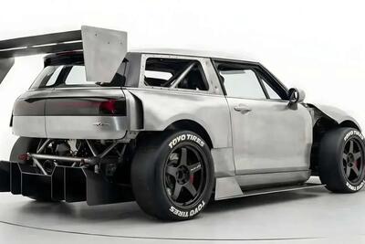  مینی کلابمن RZB با طراحی غیرمنتظره / ظاهر کاملاً فلزی و خشن / آهنی‌ترین خودرو خبرساز شد