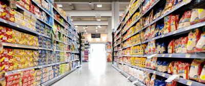  نوسان قیمت مواد غذایی؛ افت قیمت تخم‌مرغ و رشد قیمت کنسرو