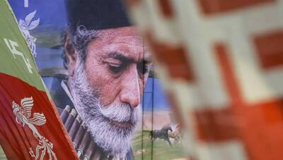  سیمرغ بر شانه چه کسی می‌نشیند؟