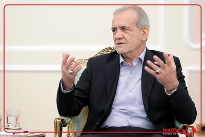  افتتاح ۱۵ هزار و ۹۹۷ پروژه شهرداری‌ها و دهیاری‌های با فرمان رئیس‌جمهور