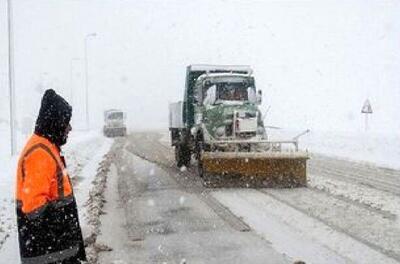  تداوم بارش برف و باران در محورهای اصلی چهارمحال و بختیاری