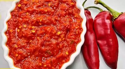  راحت ترین سس تند / این سس با سوخاری و سیب زمینی سرخ شده عجیب میچسبه !
