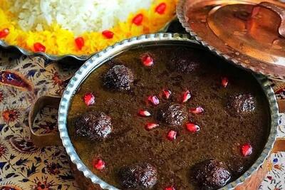  طرز تهیه خورشت فسنجون مجلسی که حسابی روغن بندازه!