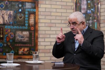  جعفرزاده: دستگاه‌های امنیتی ما که پز می‌دادند که «هیچ چیز نداریم اما امنیت داریم» کجا بودند؟/ ادعای دولت مبنی بر شنیدن صدای معترضان کودکانه است