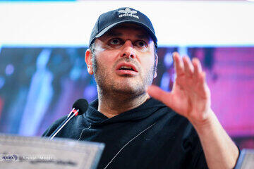  ادامه انتقادات از رفتار نامتعارف محمدحسین مهدویان/ ما ترسو نیستیم، تو دوقطبی را تشدید می‌کنی