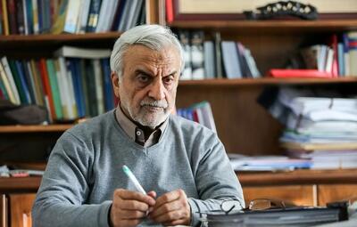  مهمانان حرف‌های نامربوط می‌زنند و برنامه‌ها هم مبتذل هستند