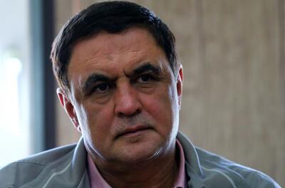  ناصر ایمانی: نسل جوان در واقع هیچ ارتباط منطقی و مفهومی با حاکمیت ندارد