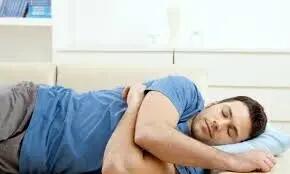  چرت کوتاه بعدازظهر برای بدن مفید است یا مضر؟