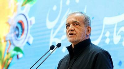  رئیس‌جمهور: اگر به کتاب خدا عمل می کردیم با اوضاع امروز مواجه نبودیم