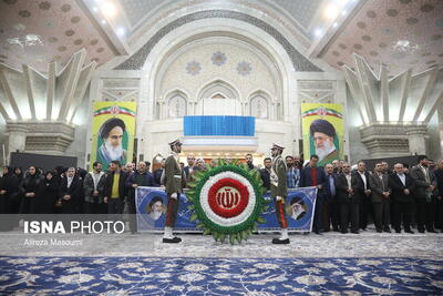  تجدید میثاق دانشگاهیان با آرمان‌های امام راحل