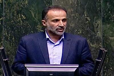  انتقاد نماینده آستانه اشرفیه از تعیین دلار ۱۲۳ هزار تومانی در بودجه ۱۴۰۵