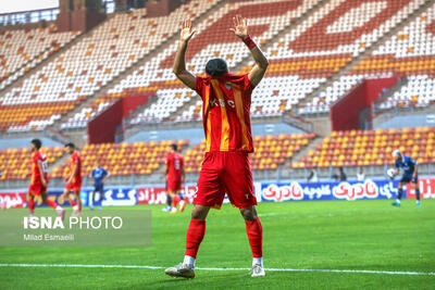  هفته بیستم لیگ برتر فوتبال؛ فولاد خوزستان - گل گهر سیرجان