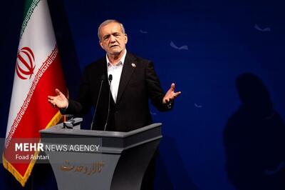  پزشکیان: نمی‌شود مسئولان و سیاستگذاران از کتاب آگاهی نداشته باشند