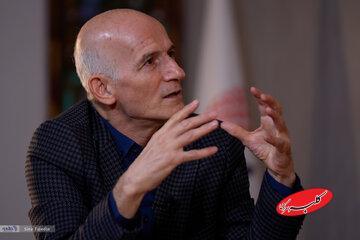  تحلیل جامعه شناسی مقصود فراستخواه از ریشه های اعتراضات دی ماه 1404؛ جامعه از مراحل «شکوه» و «مویه» عبور کرده و در وضعیت «تروما» و «پرخاش» قرار دارد - کلبه سرگرمی