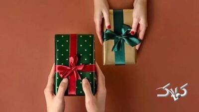  کادو برای نامزد چی بخریم؟ معرفی لیست بهترین کادوها برای نامزد تازه عروس و تازه داماد! - مجله اینترنتی کولاک