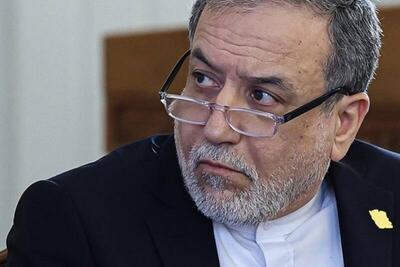  فیلم/ عراقچی: آرایش نظامی آنها ما را نمی‌ترساند