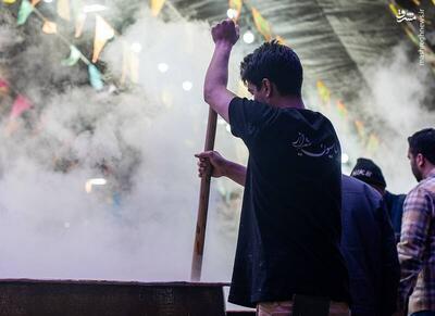  عکس/ پخت ۵۰ تن سمنو نذری در شیراز