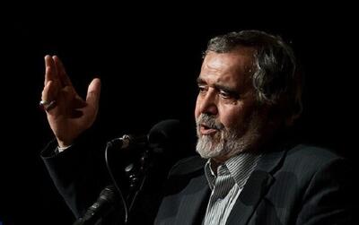  شعرخوانی علی انسانی برای اهالی هیئت؛ ببین به چشم خرد ردپای صهیون را