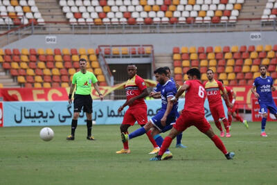  برتری سه بر صفر فولاد خوزستان برابر گل گهر سیرجان