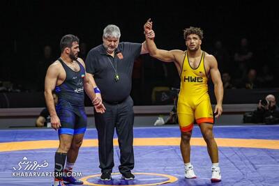  واکنش تند سرمربی روس‌ها به شکست حسن یزدانی - پارس فوتبال