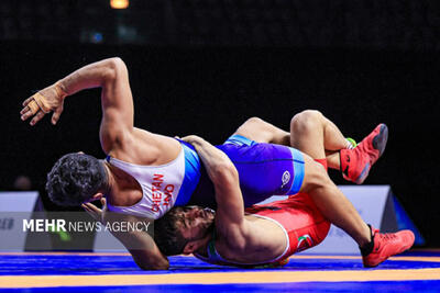  نفرات برتر چهار وزن نخست رقابت‌های کشتی فرنگی مشخص شد - پارس فوتبال