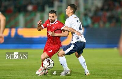  پیروزی ملوان برابر پرسپولیس در نیمه نخست - پارس فوتبال