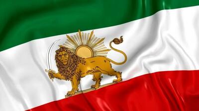  فیلم / پرچم شیر و خورشید نماد جمهوری اسلامی است / اظهارات  این مقام ارشد دولتی را ببینید