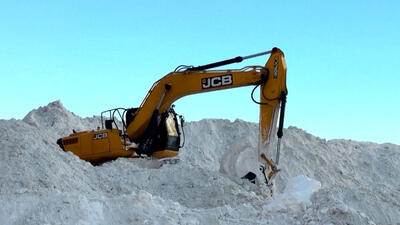  فیلم آخرالزمانی از  بارش 3 متری برف در الیگودرز لرستان