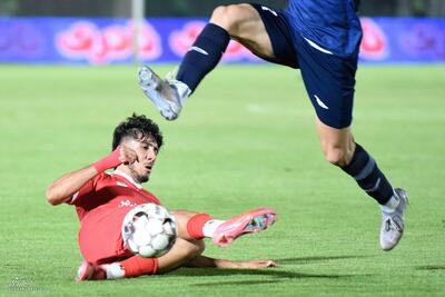  تکذیب جدایی یک پرسپولیسی