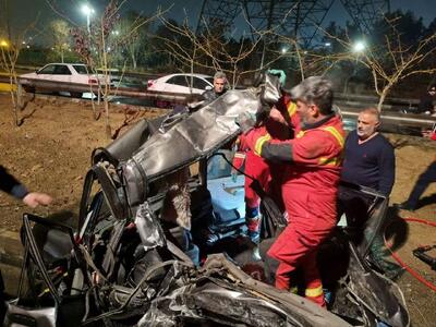  برخورد مرگبار کامیون و پراید در انتهای مشیریه؛ دو نفر جان باختند