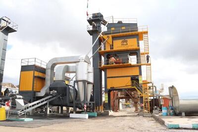  چراغ سومین کارخانه آسفالت کرمان روشن شد