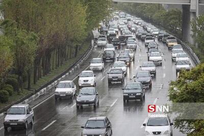  رصد ترافیک صبحگاهی پایتخت/ هم اکنون اکثر معابر تهران لغزنده و مه آلود است